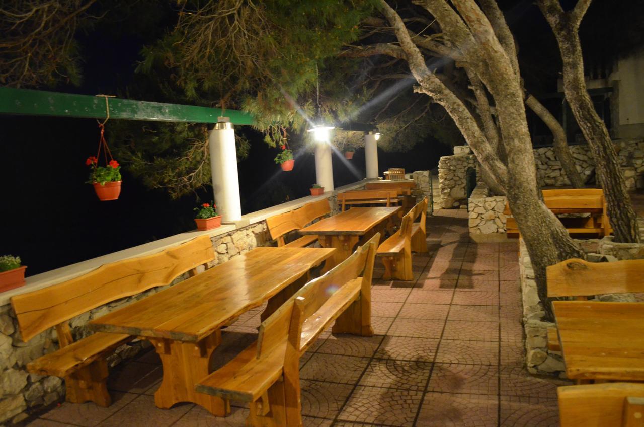 Poseidon Holiday Guesthouse Žirje Esterno foto