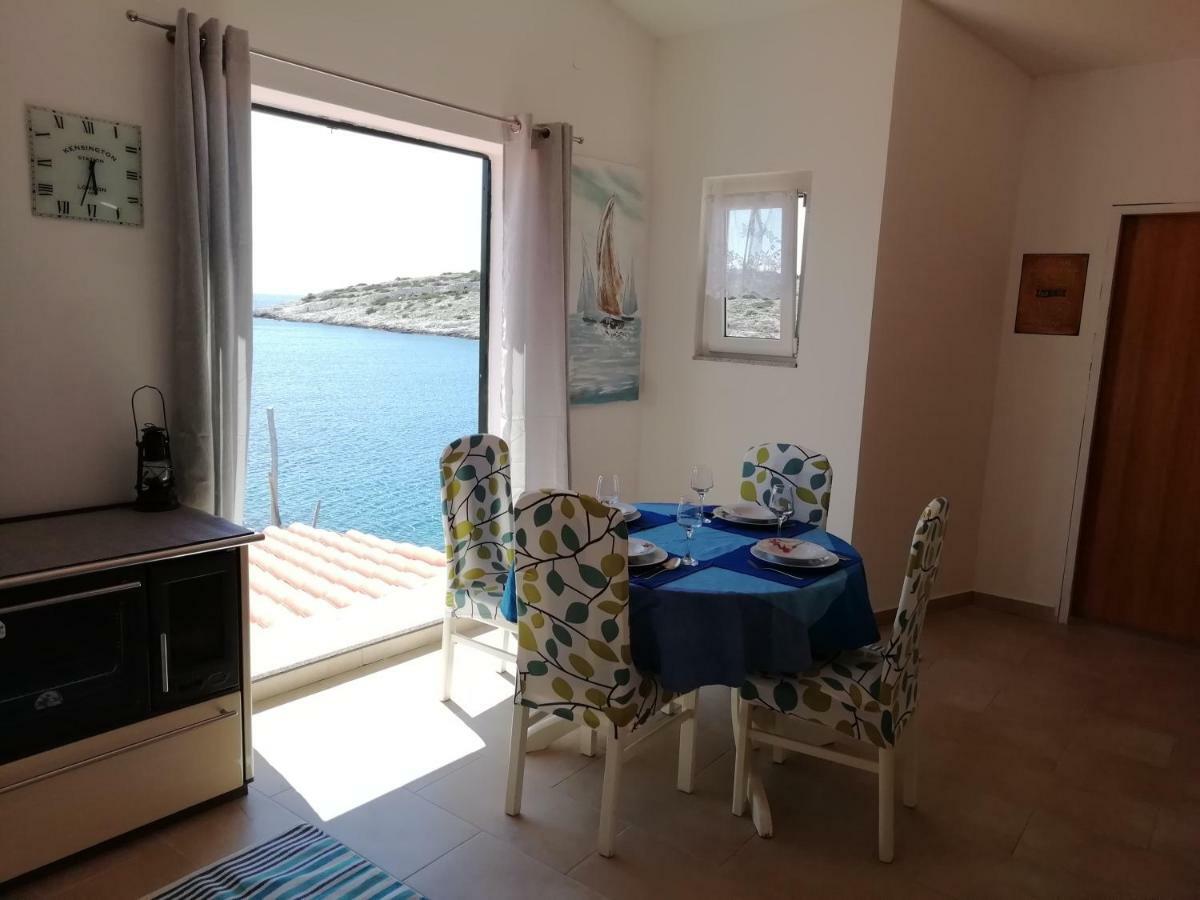 Poseidon Holiday Guesthouse Žirje Esterno foto